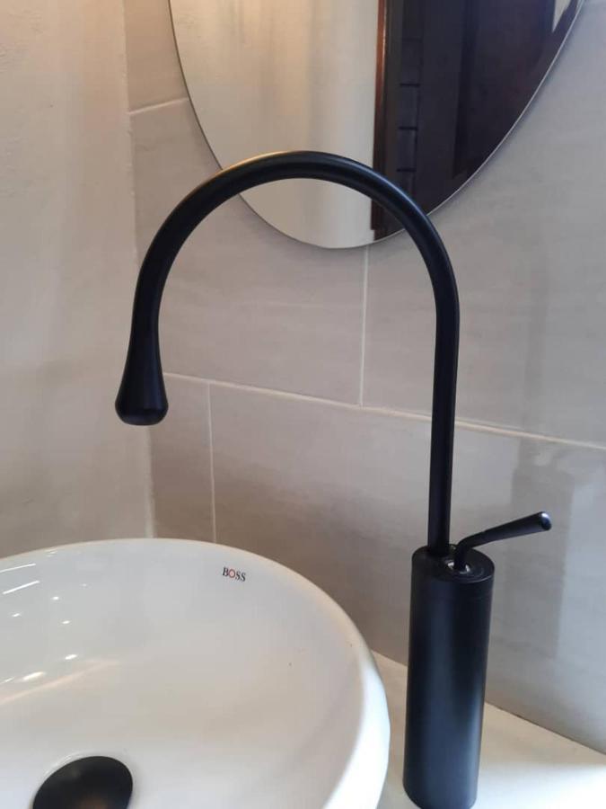 בלנטייר Instahomes By Tru - Garden Suites מראה חיצוני תמונה