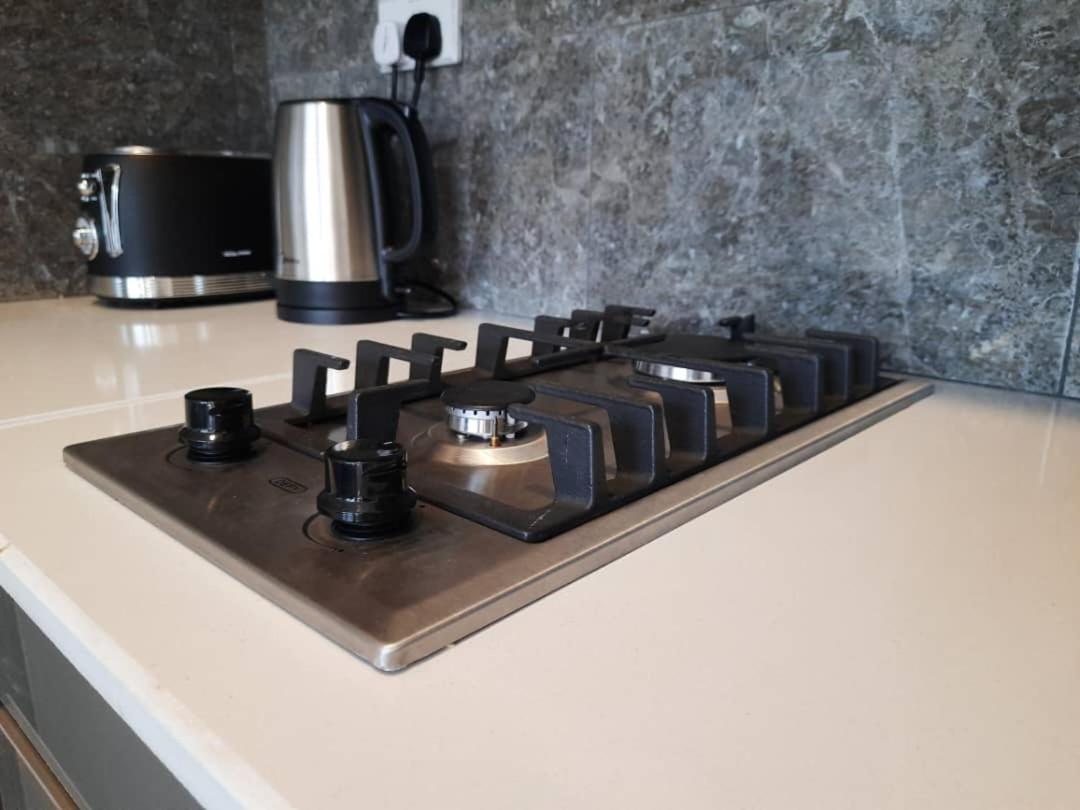 בלנטייר Instahomes By Tru - Garden Suites מראה חיצוני תמונה