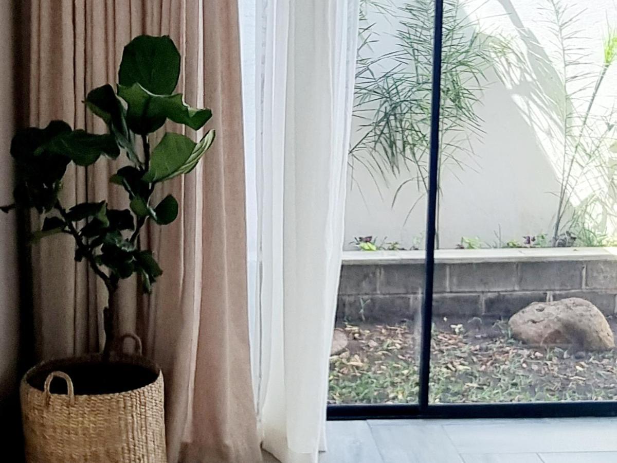 בלנטייר Instahomes By Tru - Garden Suites מראה חיצוני תמונה
